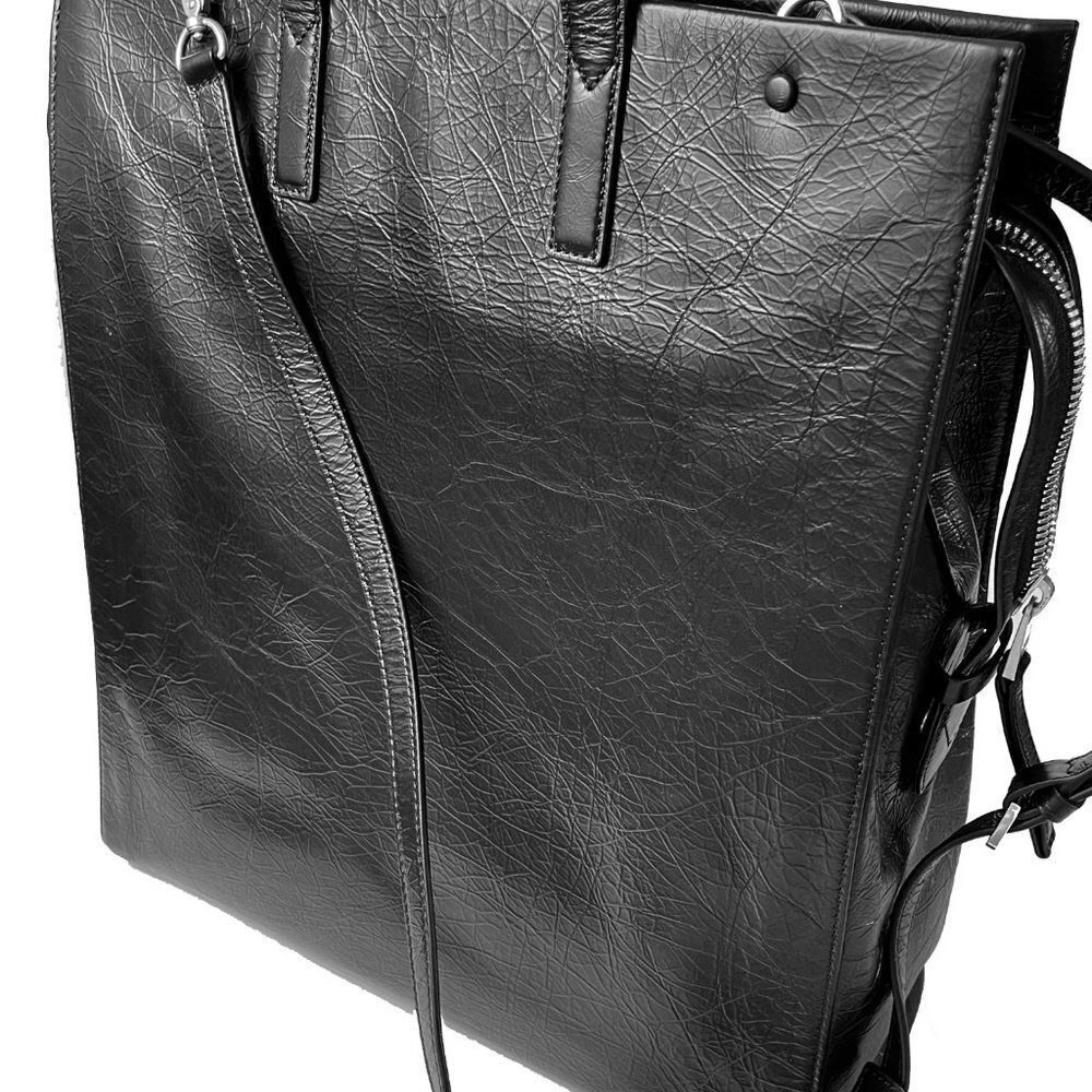 MCM‎ Klassik Tote in Crushed Black Leather - Picture 6 of 10
